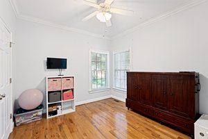  Photo 23