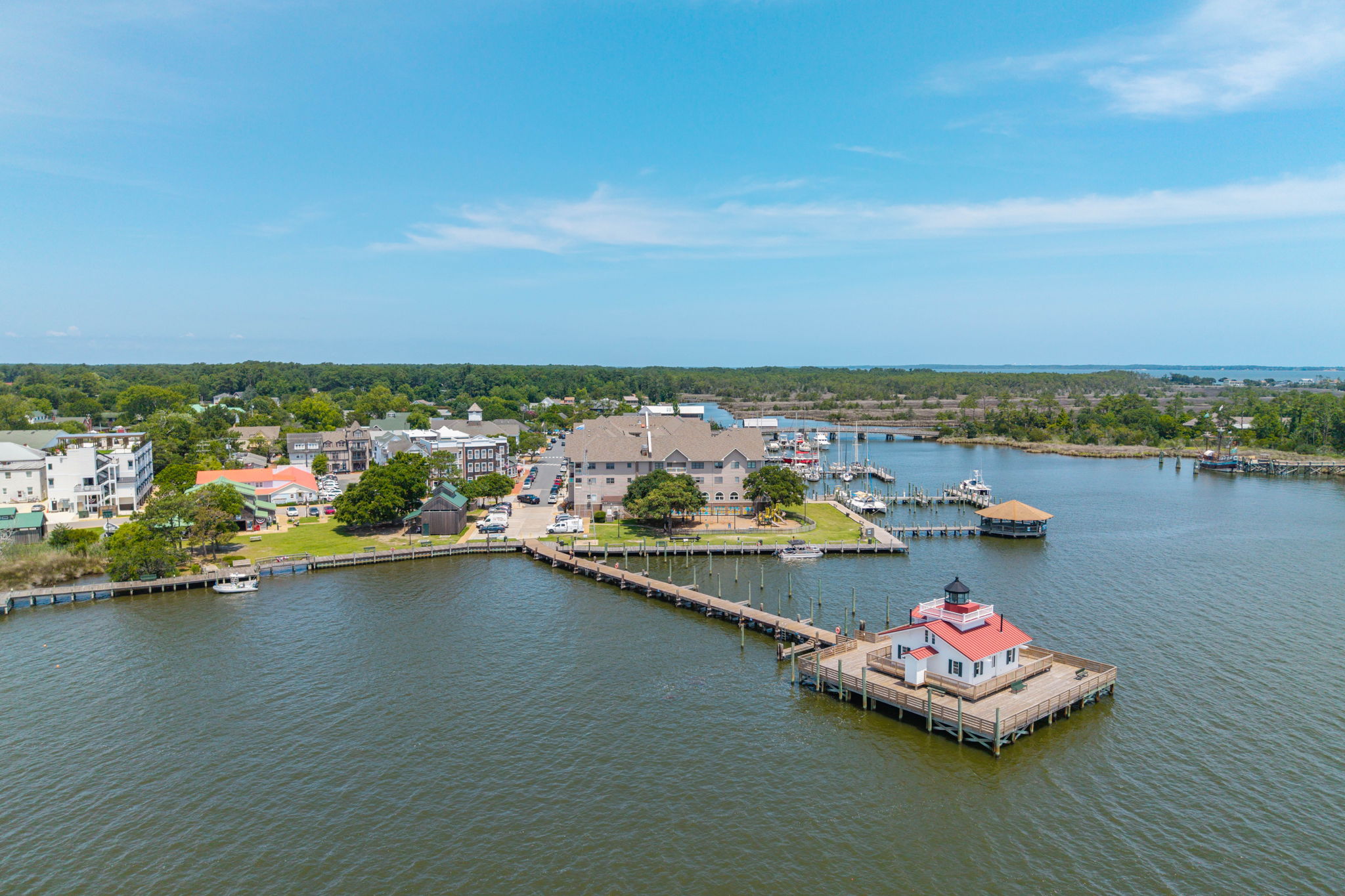 207-Queen-Elizabeth-Unit-6-Aerial-Location