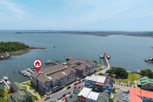 207-Queen-Elizabeth-Unit-6-Aerial-Location-V14-Marker