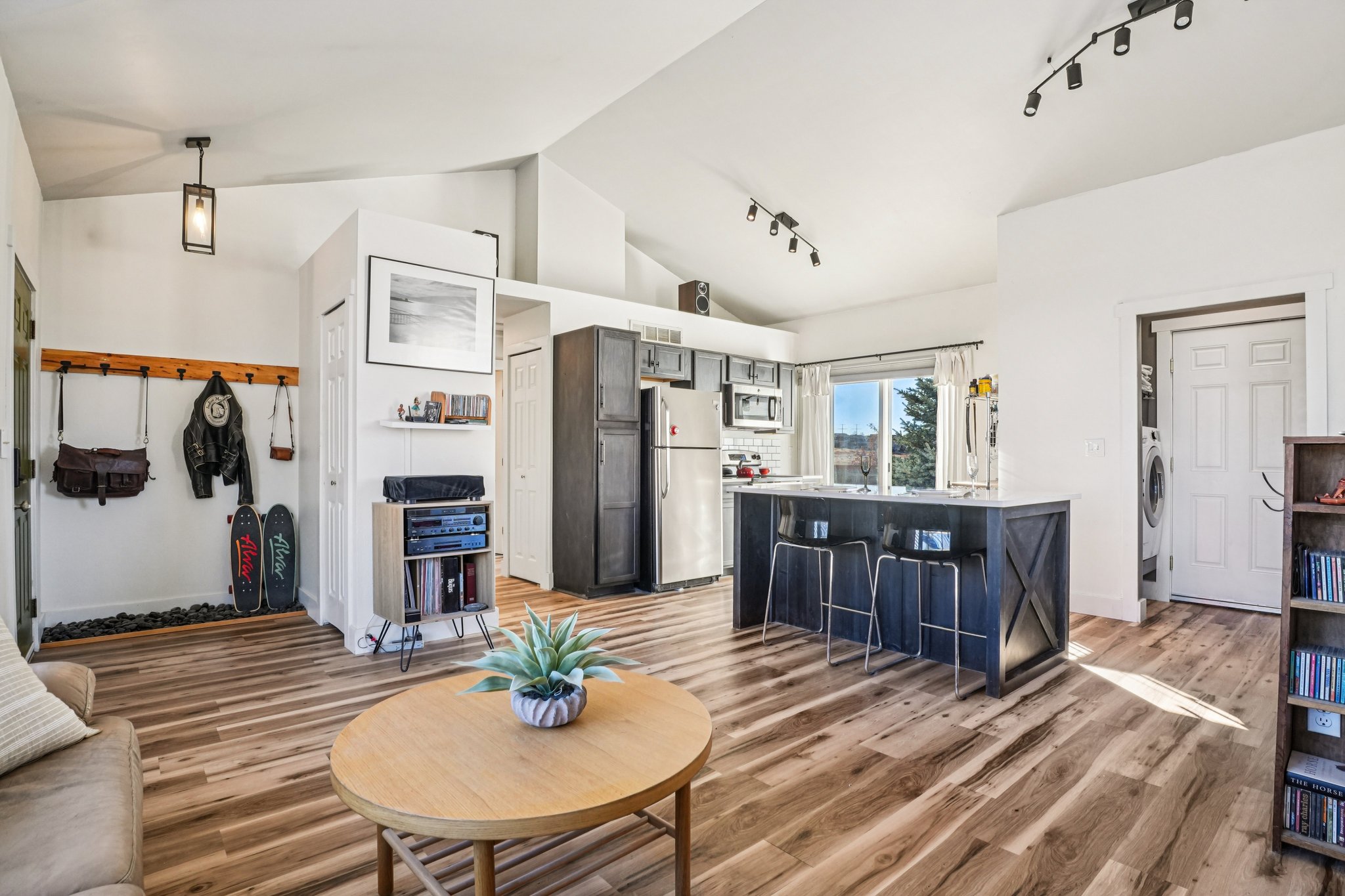 S Quicksilver Ave-S3112-010.jpg