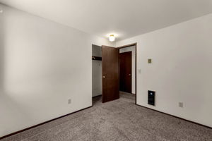  Photo 37