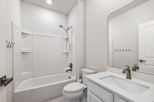  Photo 27