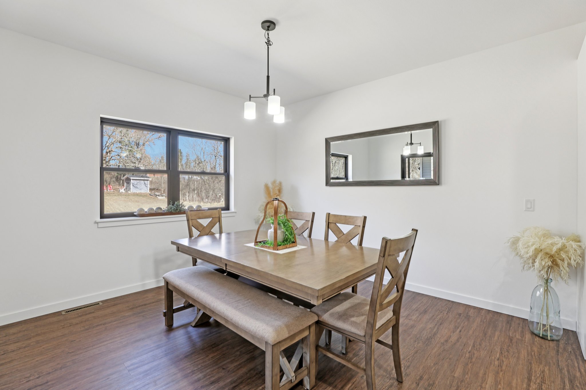 W Wilson St-S2402-009.jpg