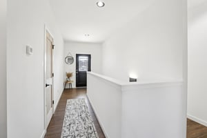 W Wilson St-S2402-004.jpg