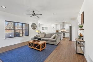 W Wilson St-S2402-005.jpg