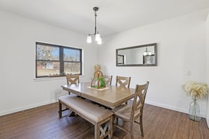 W Wilson St-S2402-009.jpg