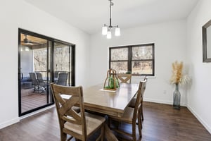 W Wilson St-S2402-012.jpg