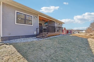 W Wilson St-S2402-053.jpg