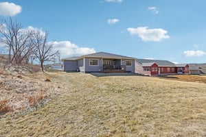 W Wilson St-S2402-054.jpg