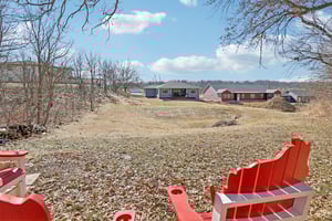 W Wilson St-S2402-058.jpg