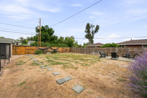  Photo 39