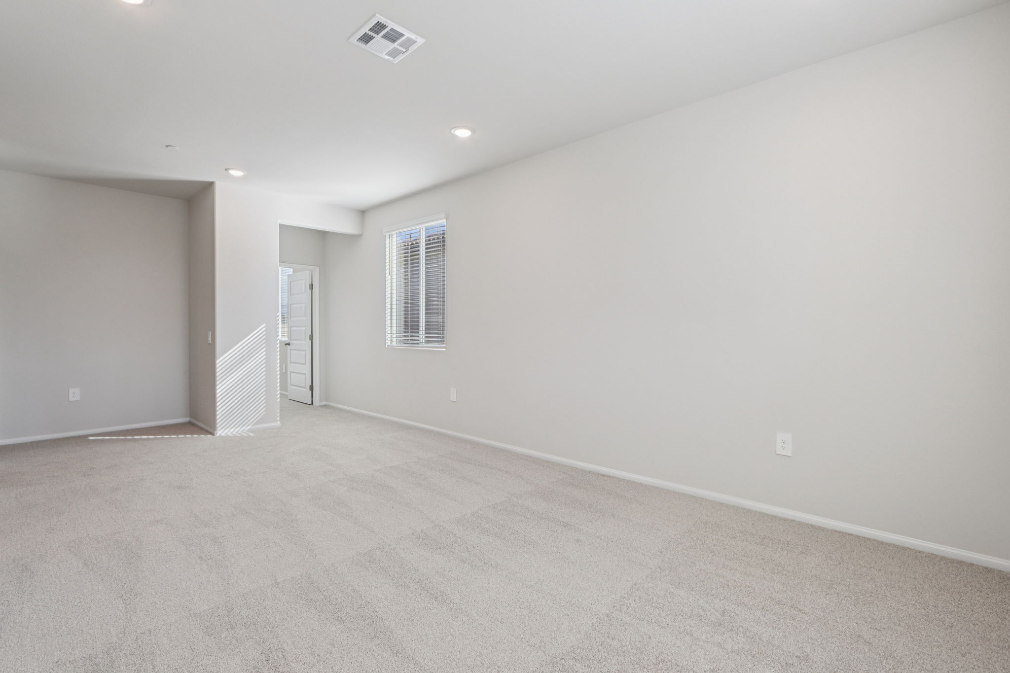 So Cal - Willow at Live Oak - 2070 Meyer Ln Redlands CA 92374 - 022