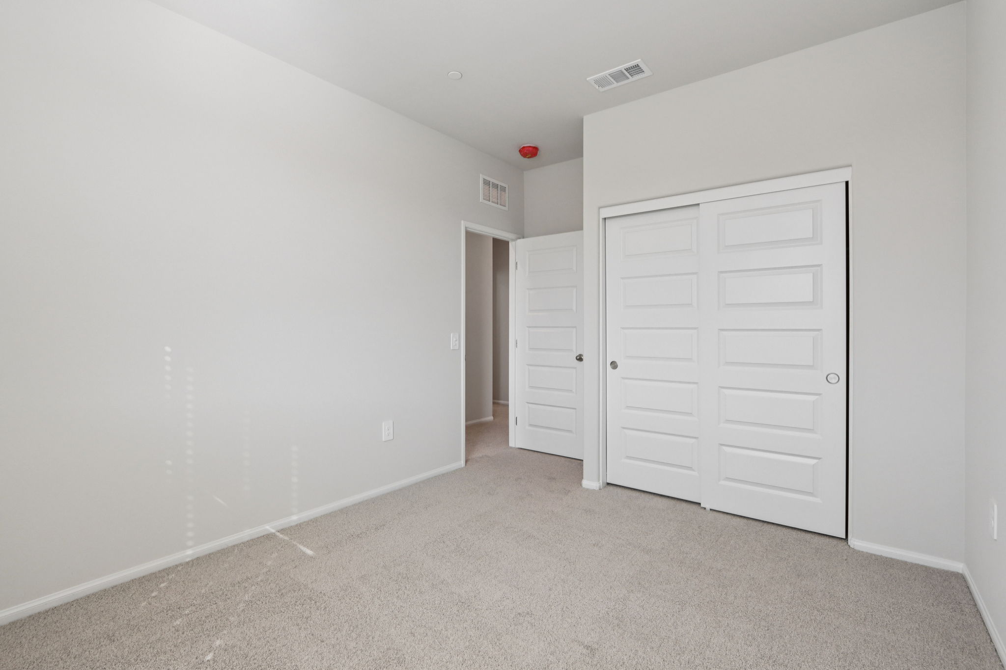 So Cal - Willow at Live Oak - 2070 Meyer Ln Redlands CA 92374 - 030