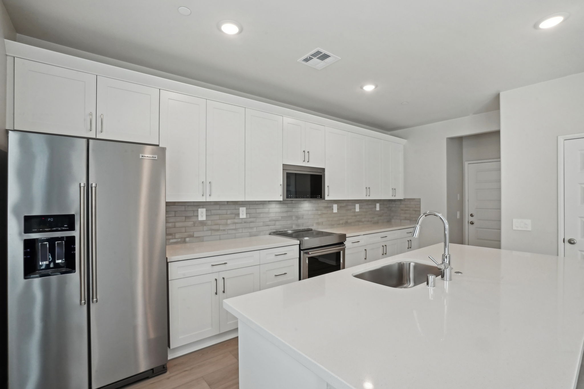 SoCal - Alder at Live Oak - 2070 Zest St, Redlands, CA 92374 - 010