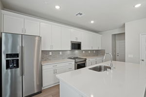 SoCal - Alder at Live Oak - 2070 Zest St, Redlands, CA 92374 - 010