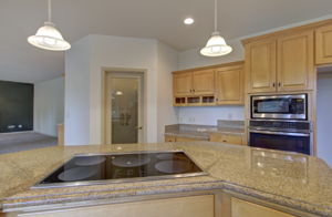 02 kitchen island cooktop