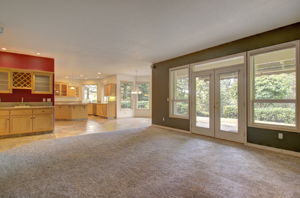 02 Family room - kitchen