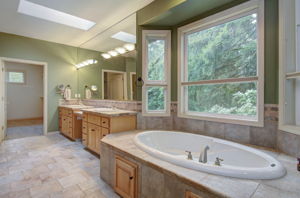 03 primary bath and closet