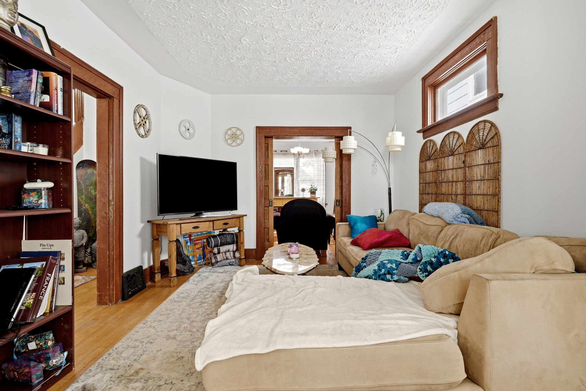  Photo 4