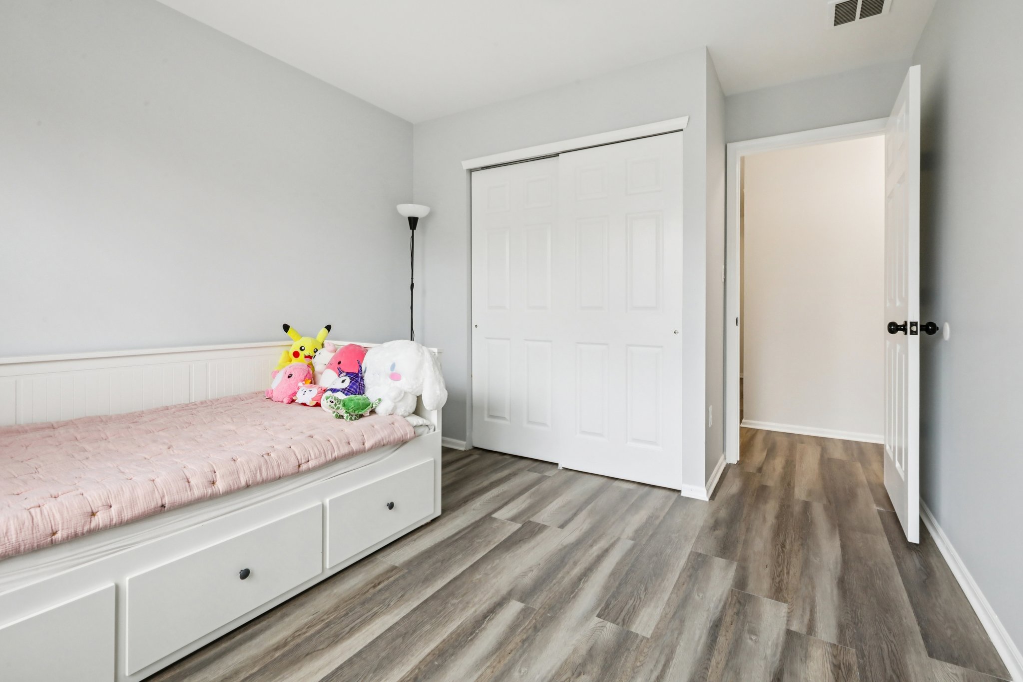 Drake Ct-S2803-045.jpg