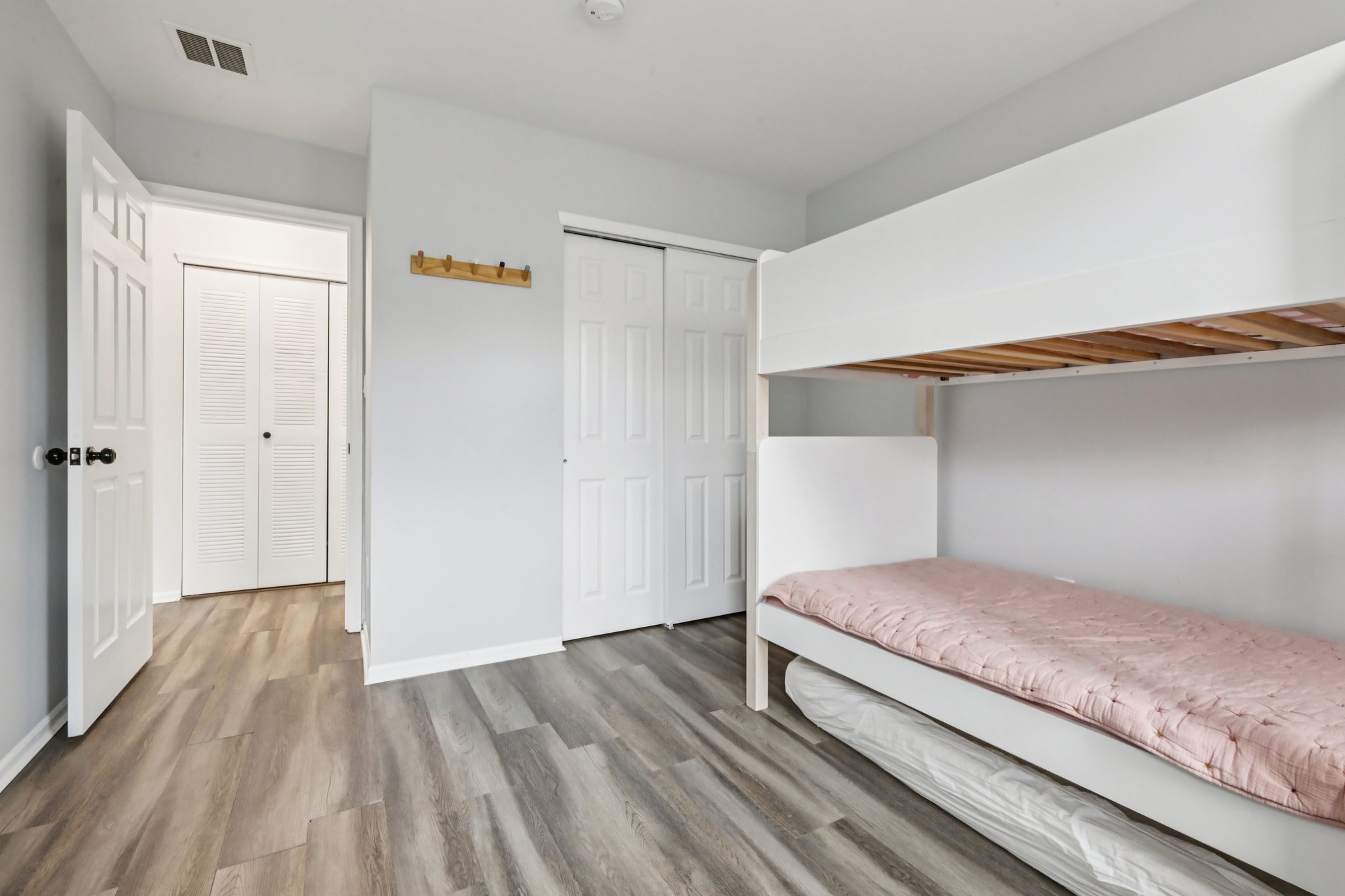 Drake Ct-S2803-047.jpg