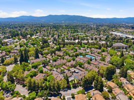 012_F8_AERIAL_2071 Foxhall Loop