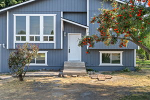  Photo 0