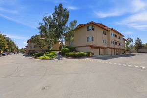 040_F8_20714 Celeste Cir