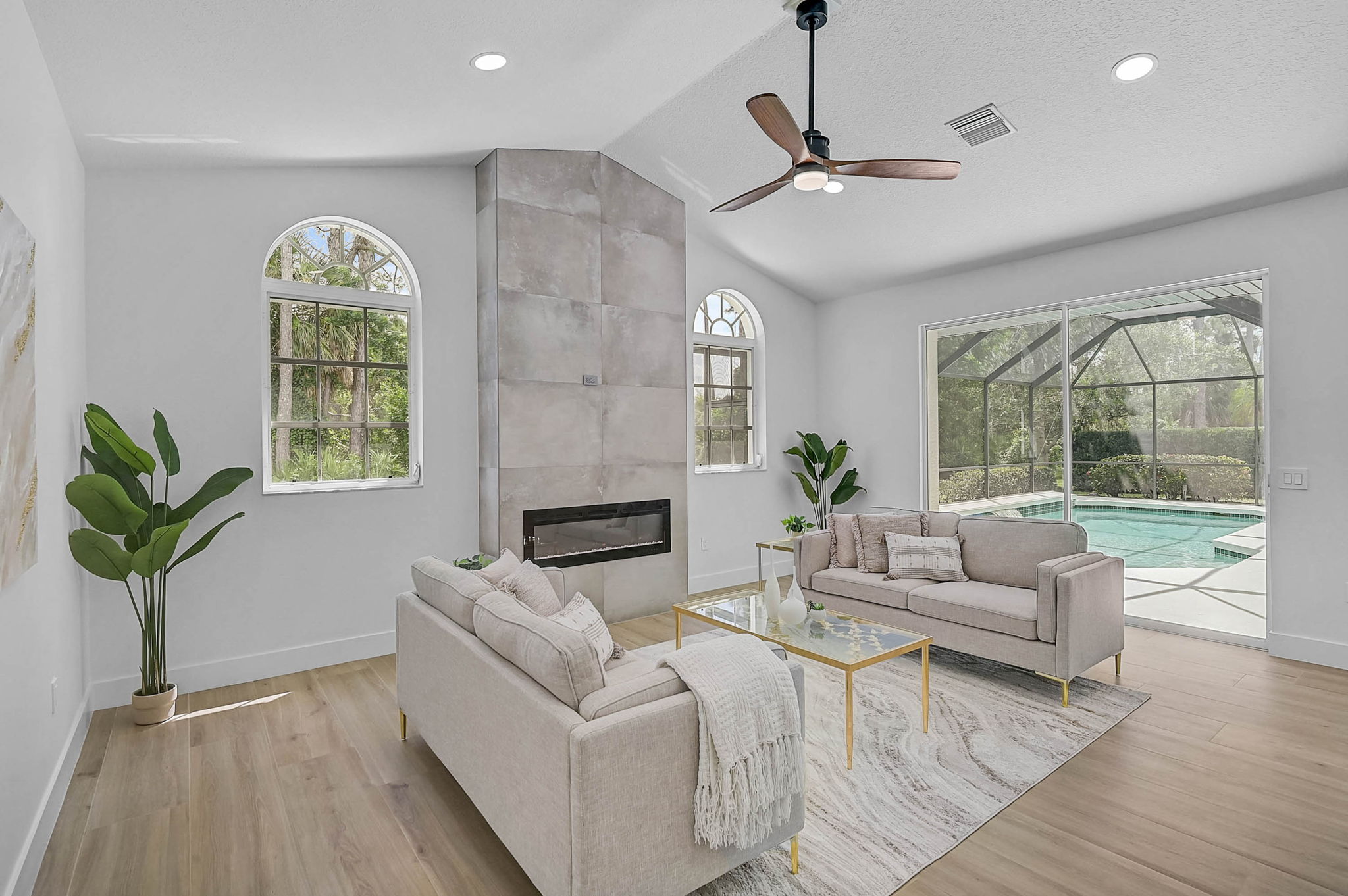 2072 Tocobaga Ln-40