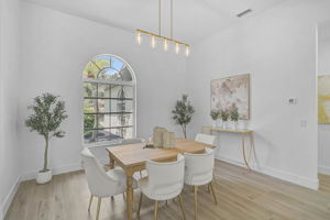 2072 Tocobaga Ln-7