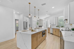 2072 Tocobaga Ln-34