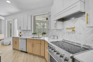 2072 Tocobaga Ln-36
