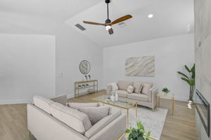 2072 Tocobaga Ln-39