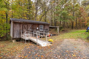 2072 US HWy 158 W-33