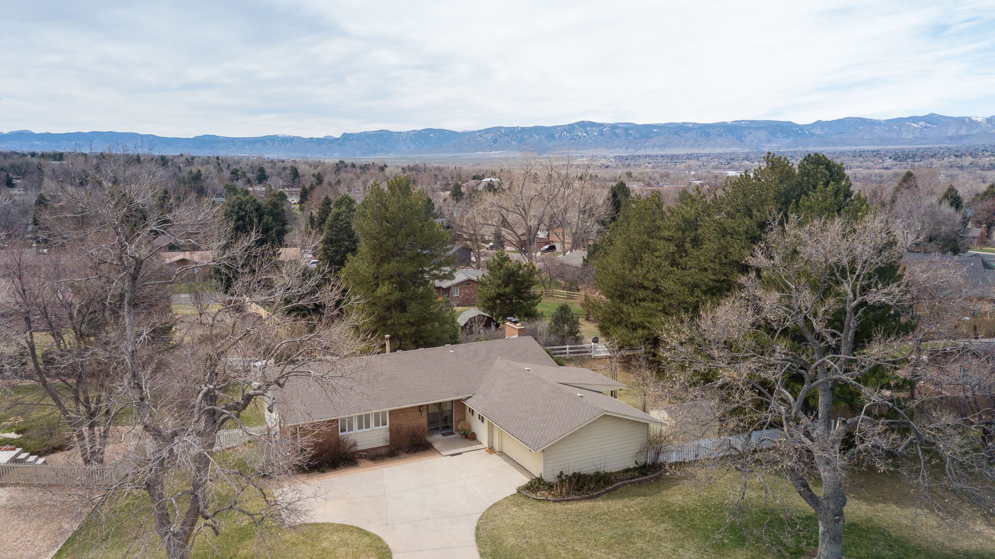  2072 W Ridge Rd, Littleton, CO 80120, US Photo 3