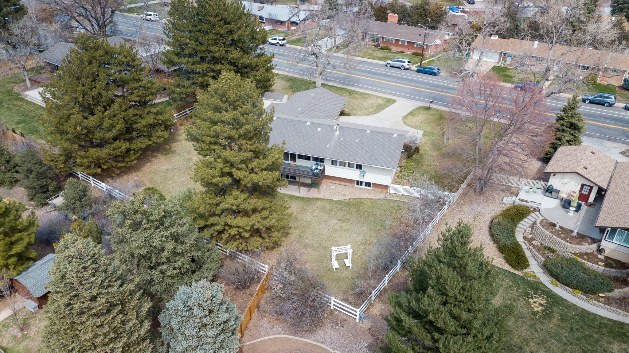  2072 W Ridge Rd, Littleton, CO 80120, US Photo 54