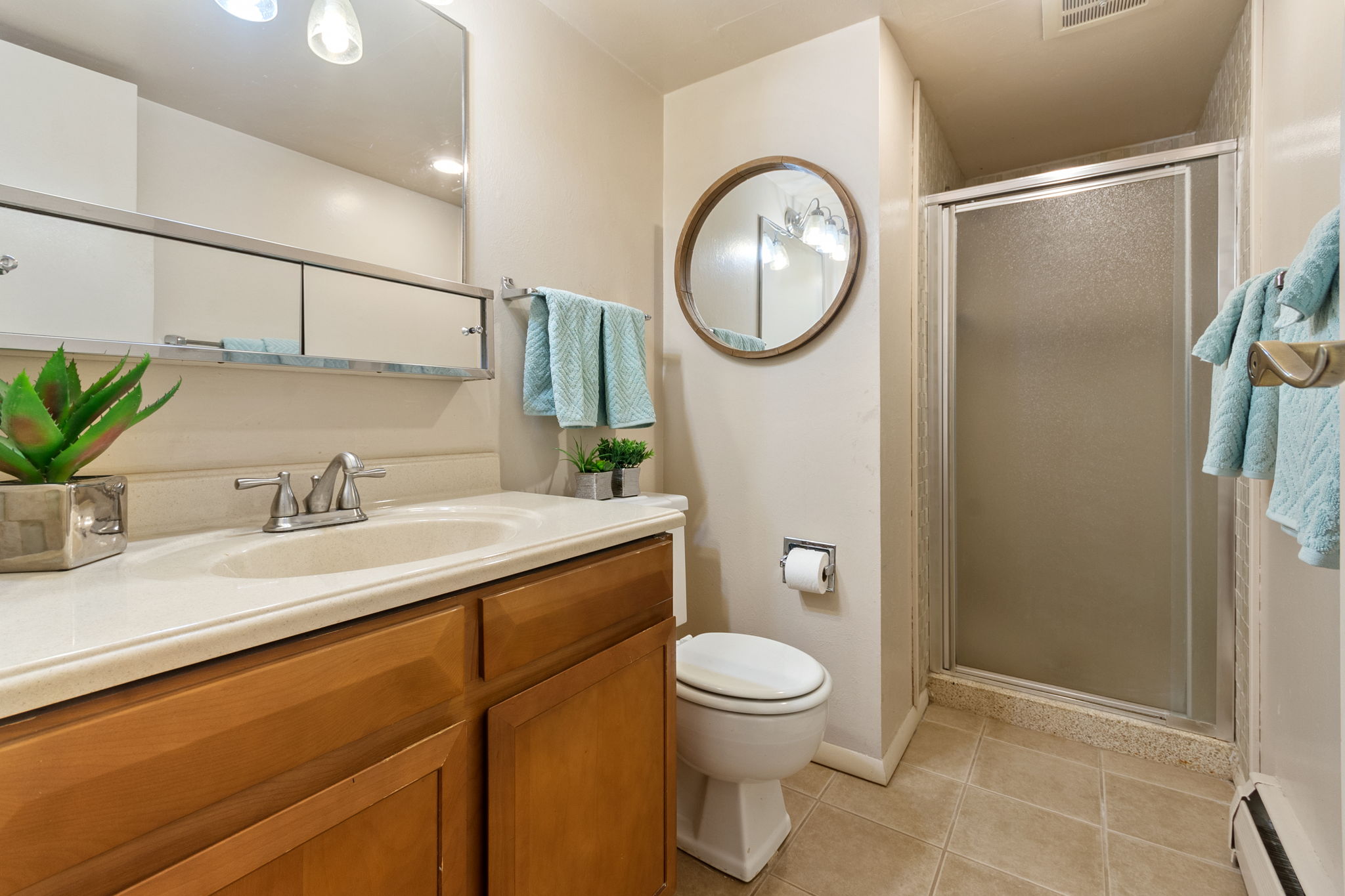  2072 W Ridge Rd, Littleton, CO 80120, US Photo 42