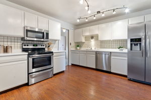  2072 W Ridge Rd, Littleton, CO 80120, US Photo 19