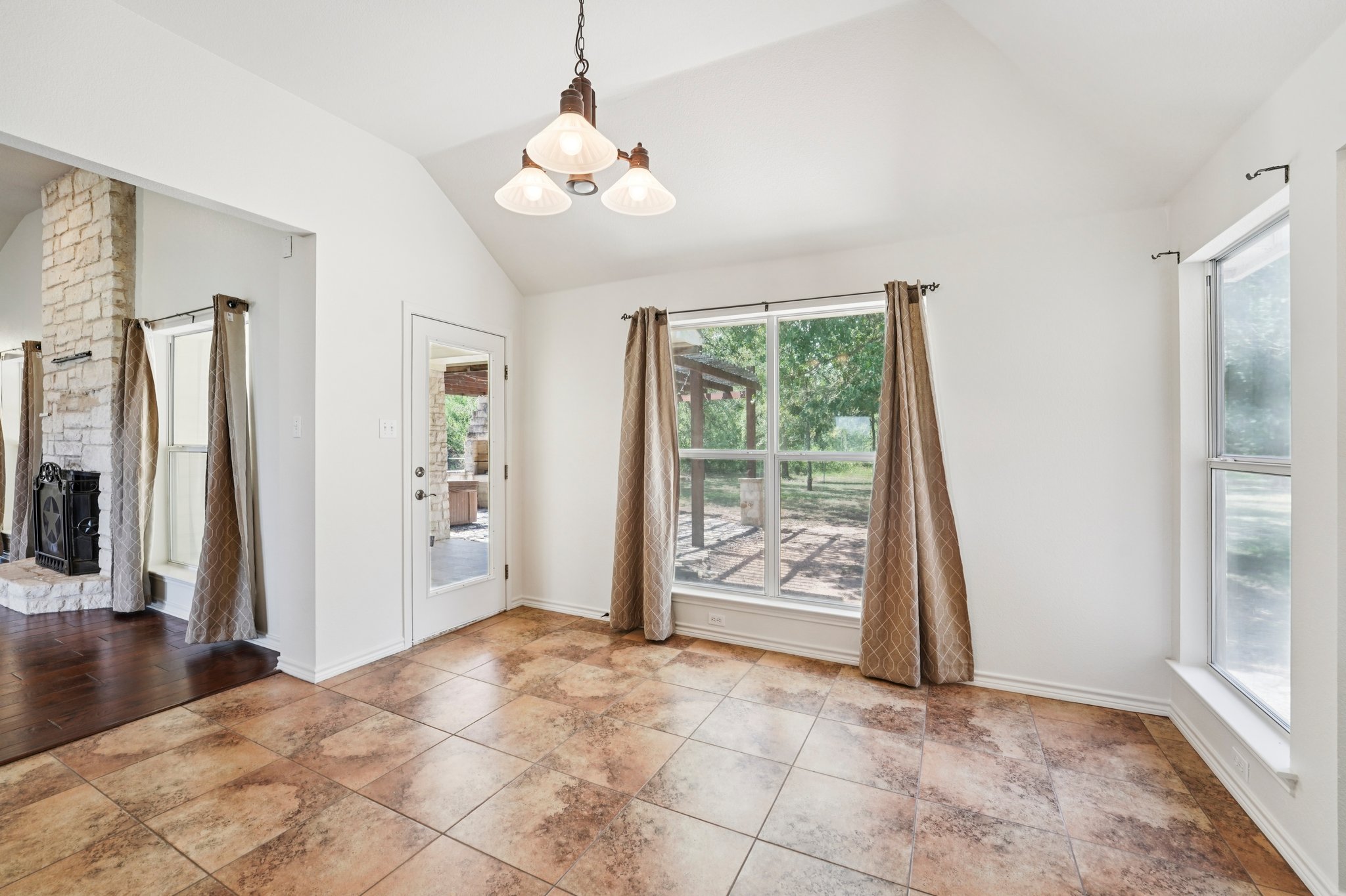 Ed Acklin Rd-S2608-012.jpg