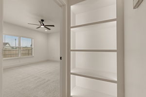  Photo 31