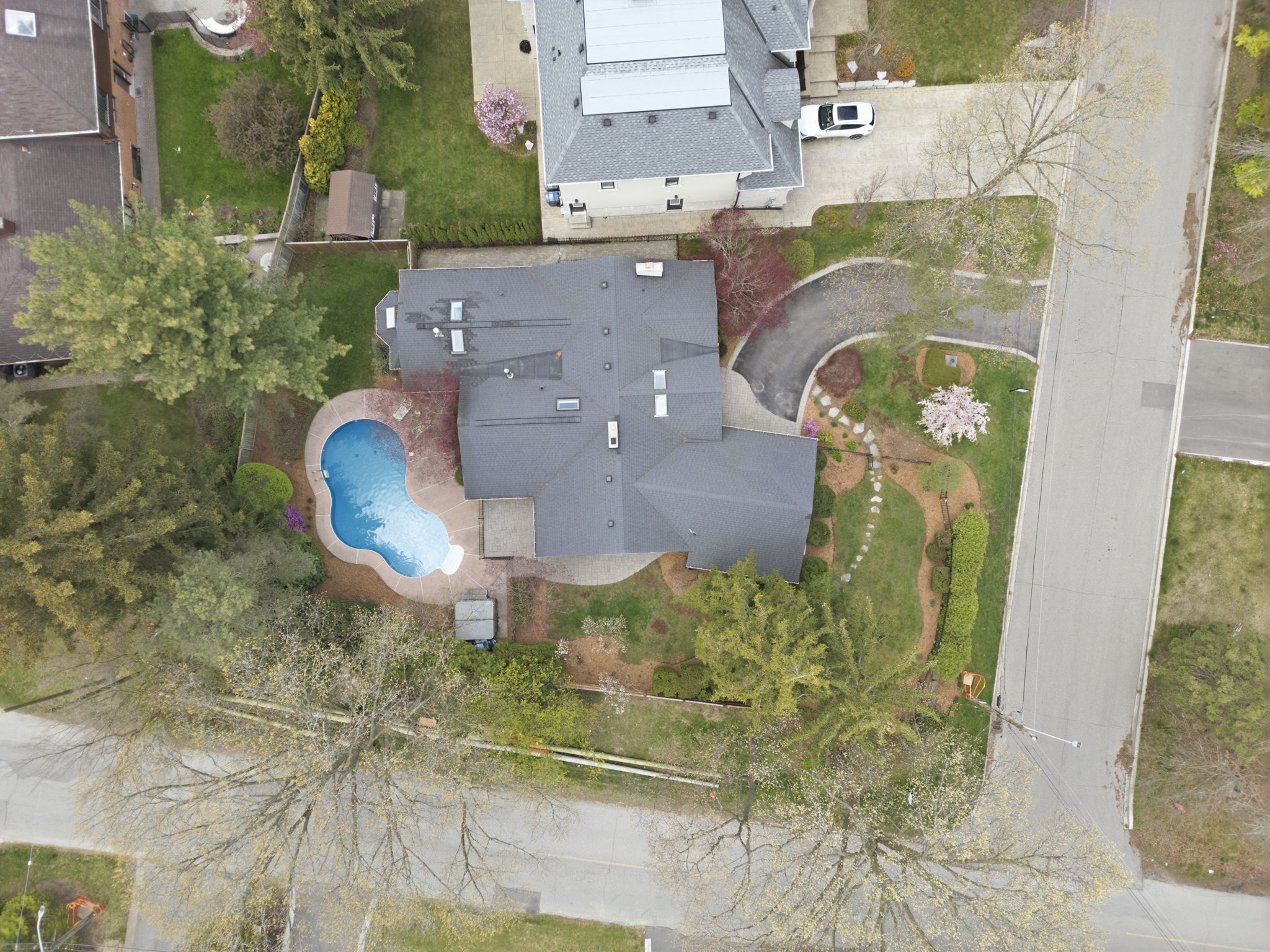 Property in Mississauga — delivered property photograph 5