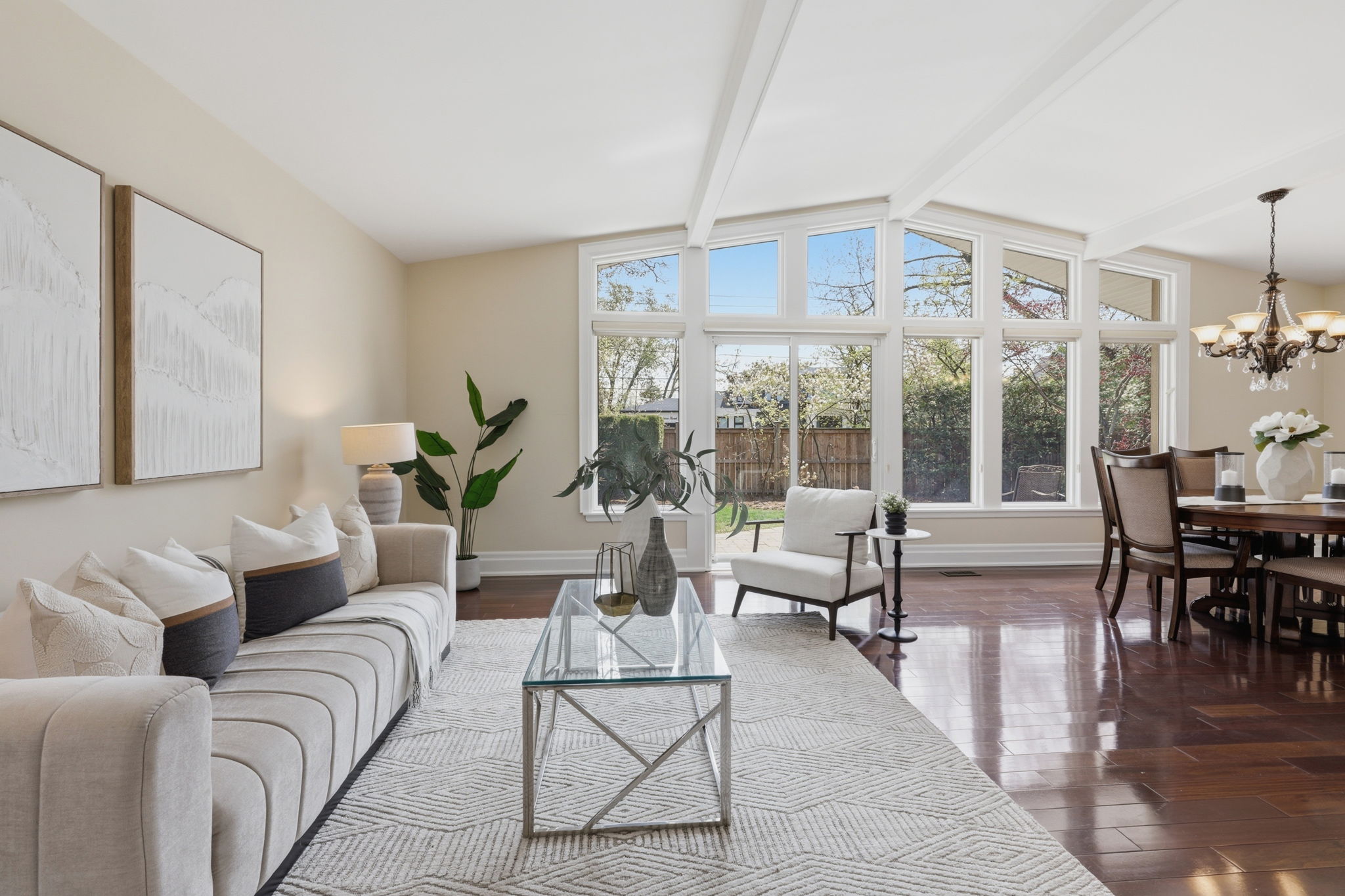 Property in Mississauga — delivered property photograph 9