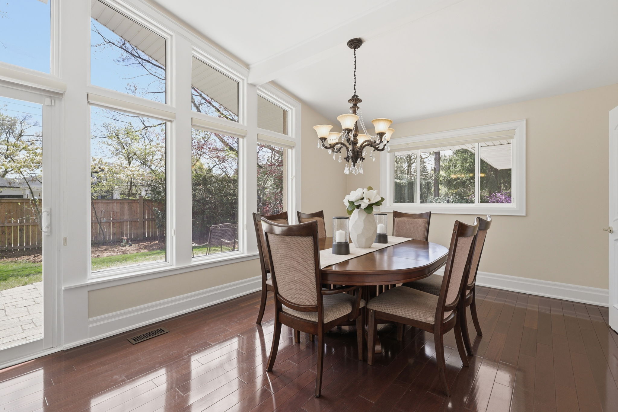 Property in Mississauga — delivered property photograph 11