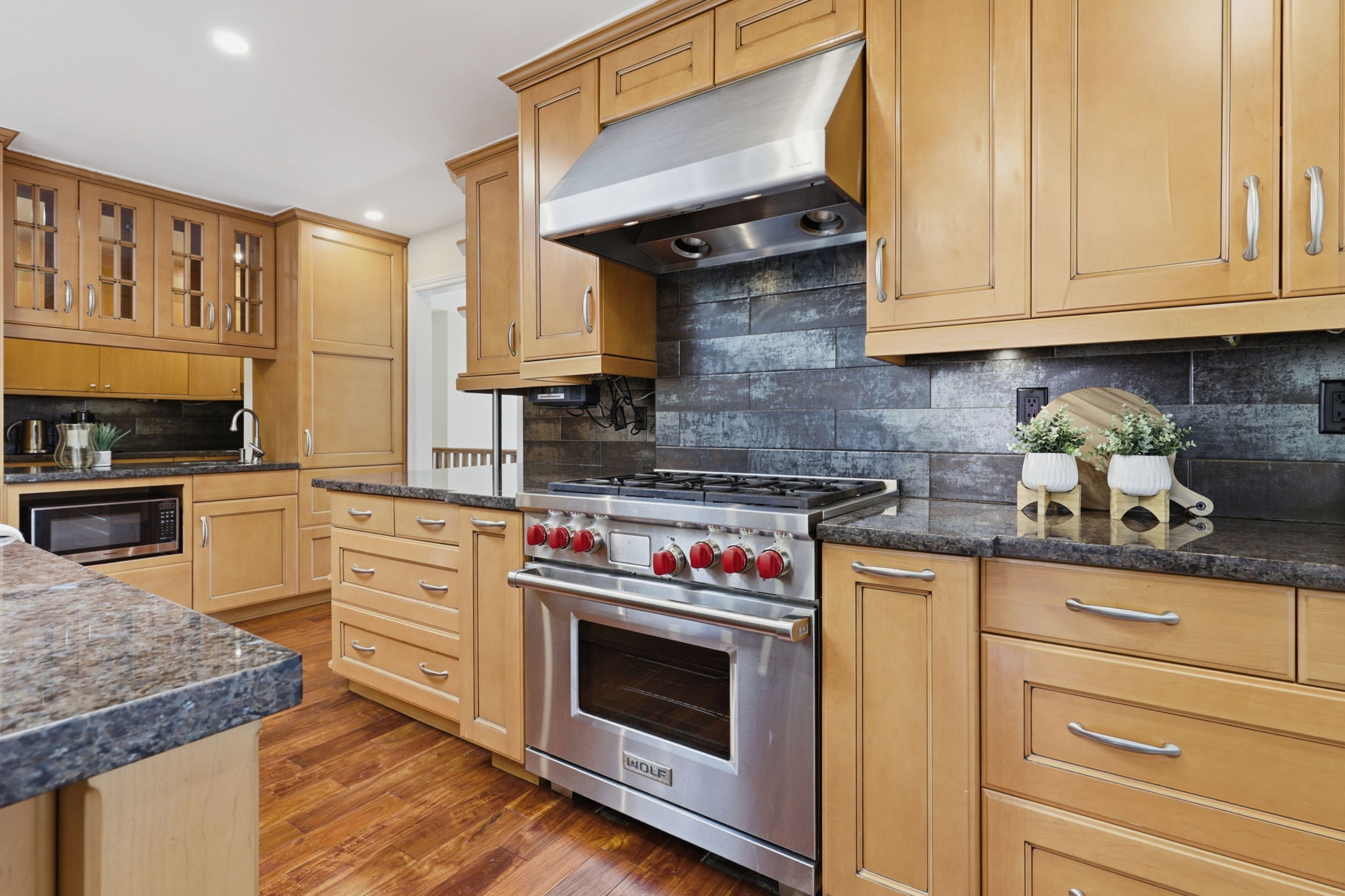 Property in Mississauga — delivered property photograph 17
