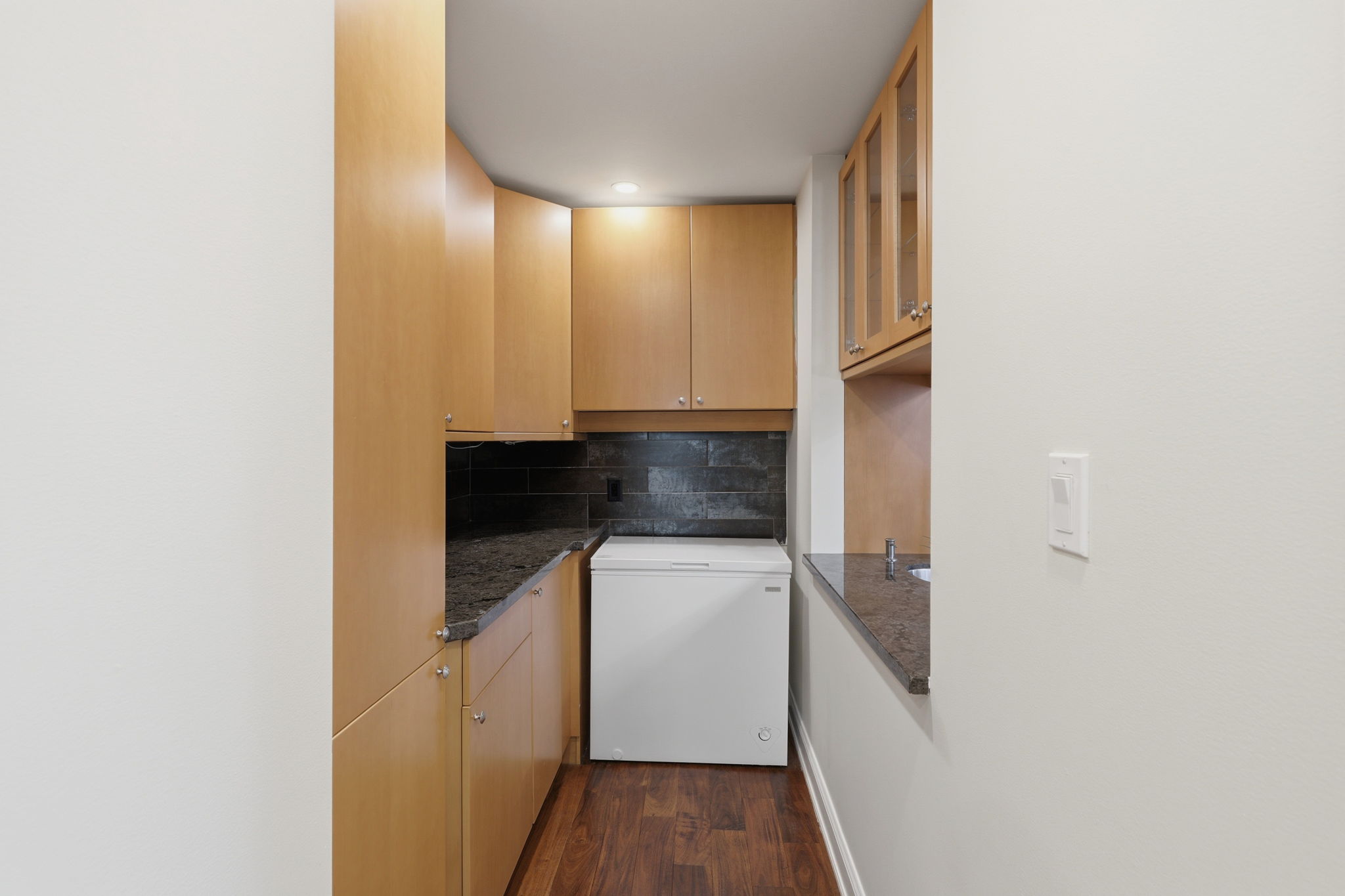 Property in Mississauga — delivered property photograph 27