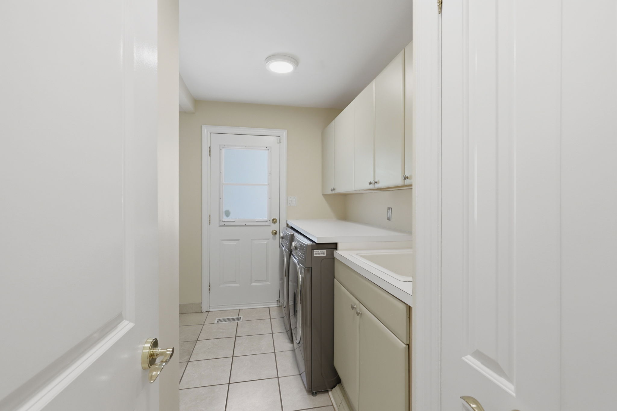 Property in Mississauga — delivered property photograph 29