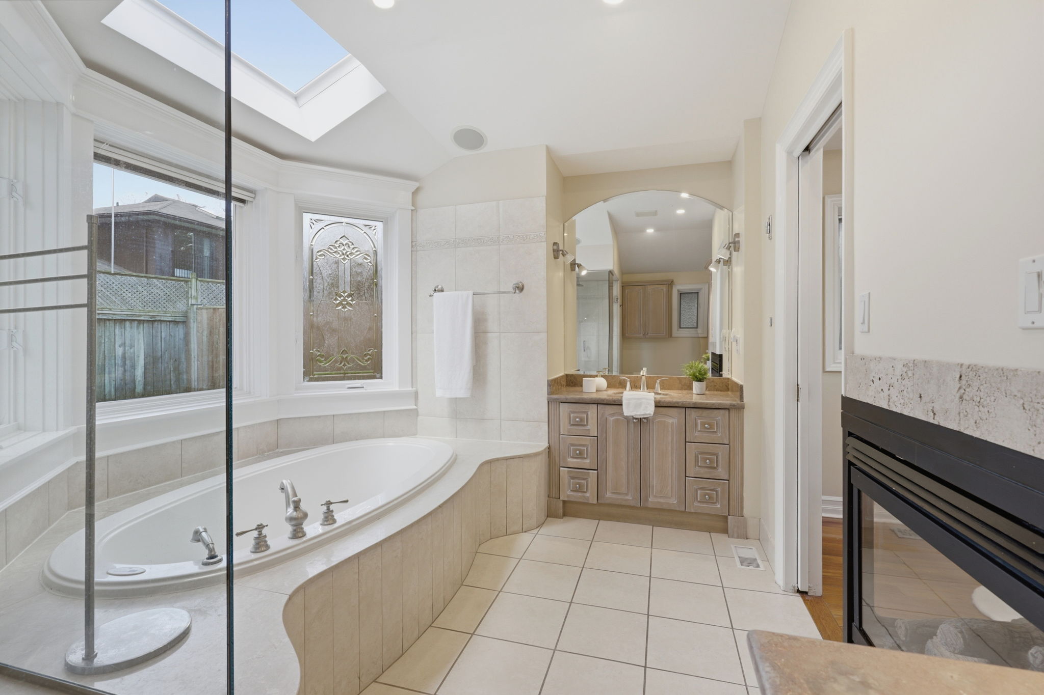 Property in Mississauga — delivered property photograph 33