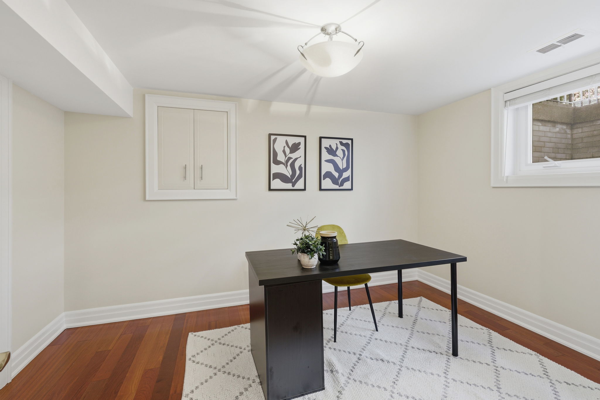 Property in Mississauga — delivered property photograph 49