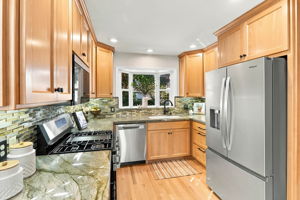 012_F8_2076 Ellen Ave