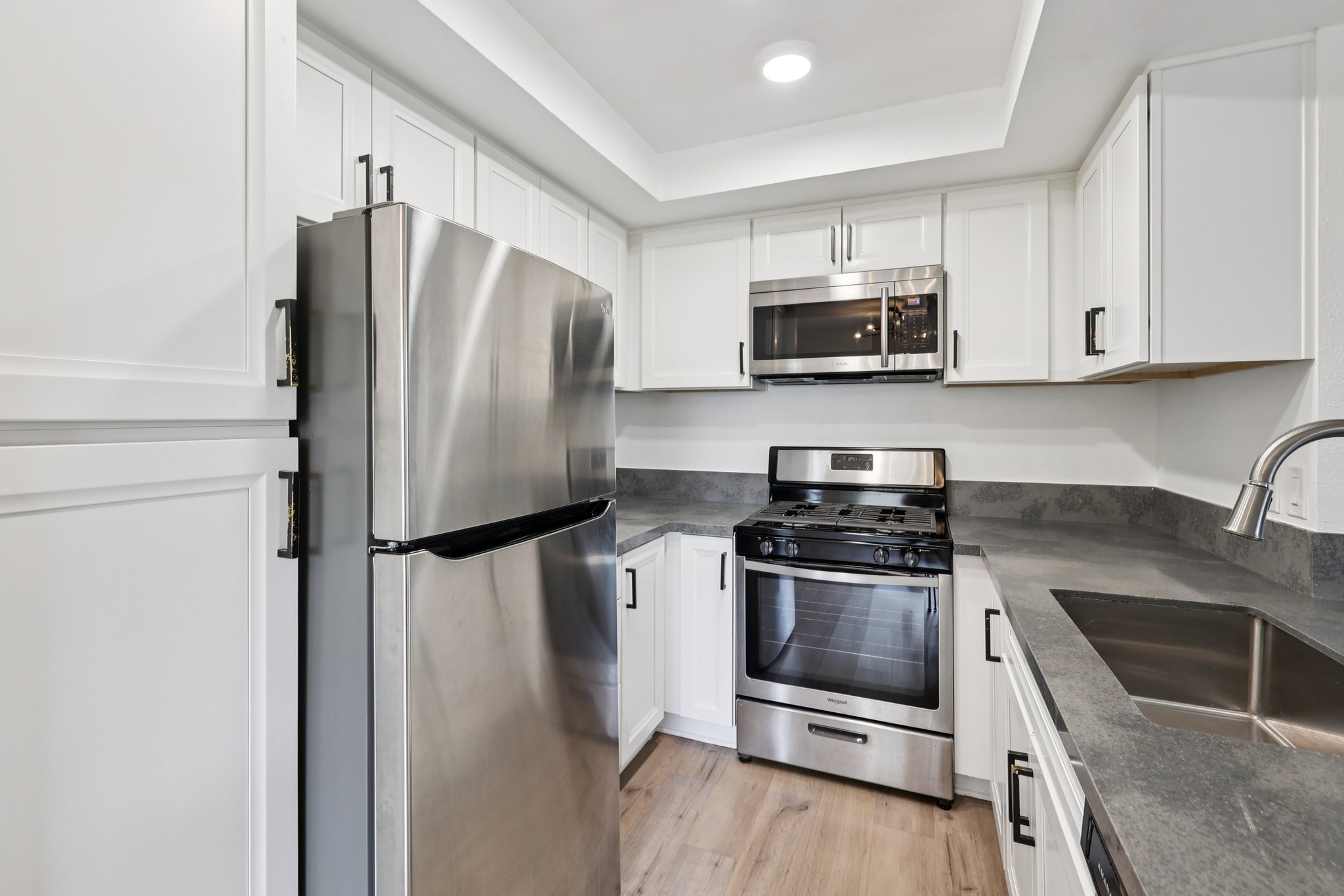 Lakeridge Cir 104-S0204-014.jpg